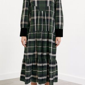 Tuckernuck Green and Black Plaid Long Sleeve Dress